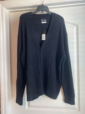 Original Use Black Men's V-Neck Sweater -  Size Large NWT